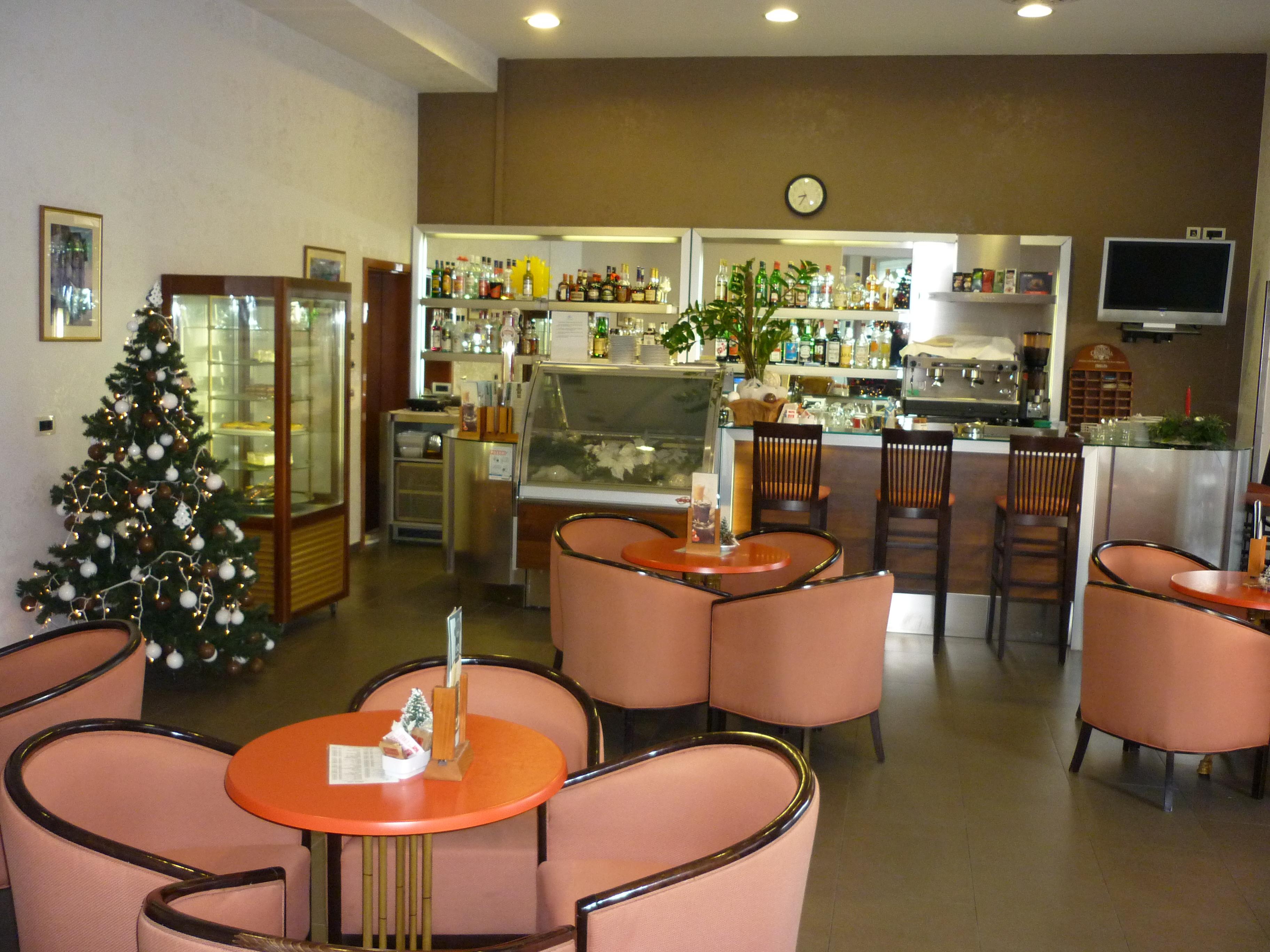 Hotel Park ลอฟราน ภายนอก รูปภาพ